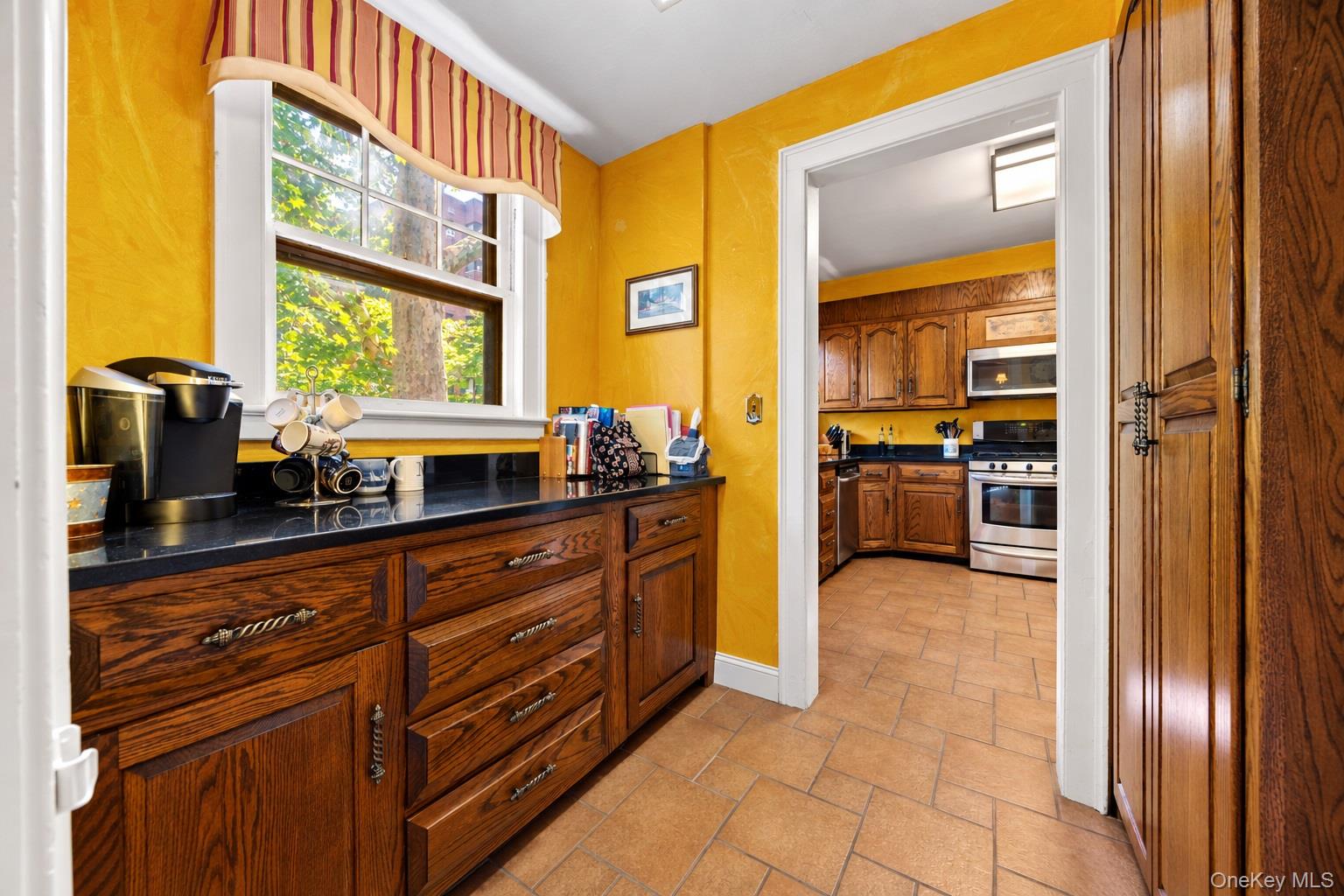Photo 10 of this property