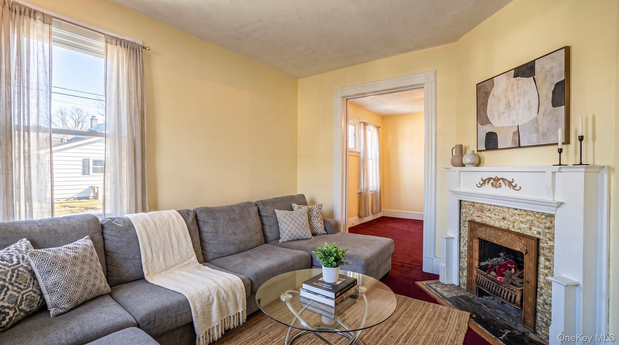 Photo 4 of this property