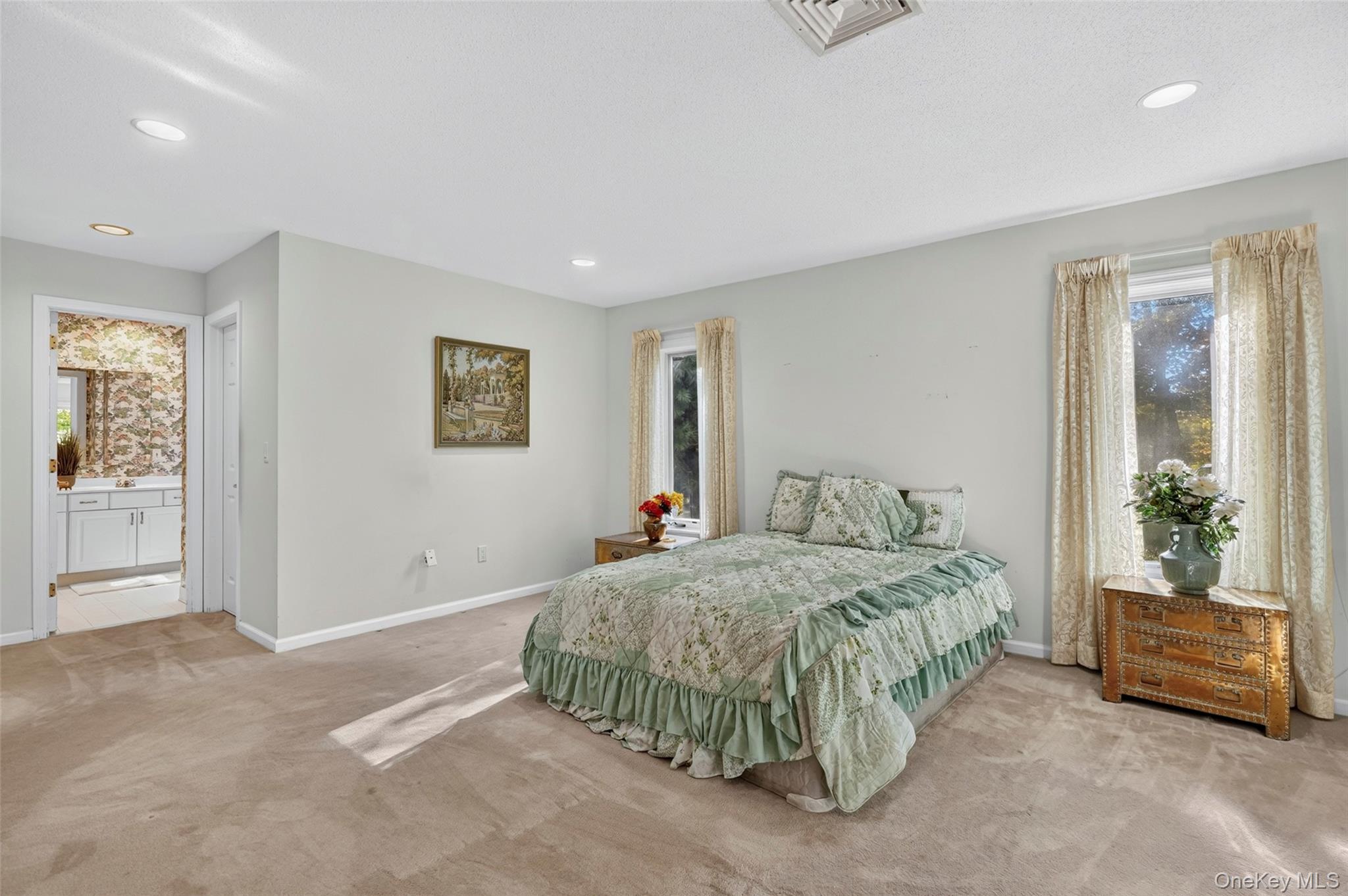 Photo 11 of this property