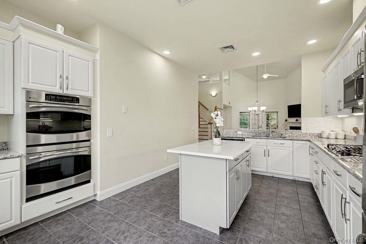Photo 6 of this property