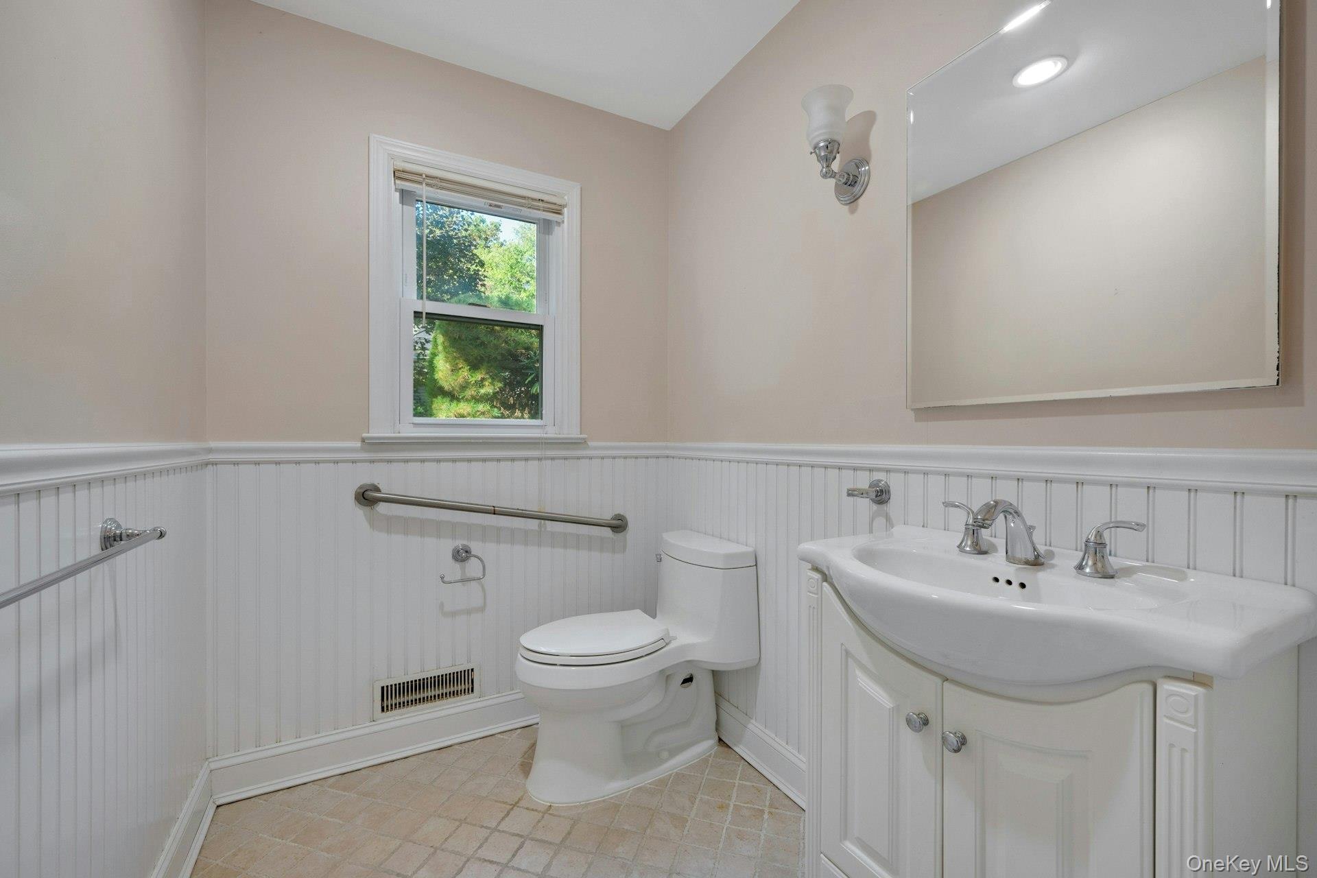 Photo 16 of this property