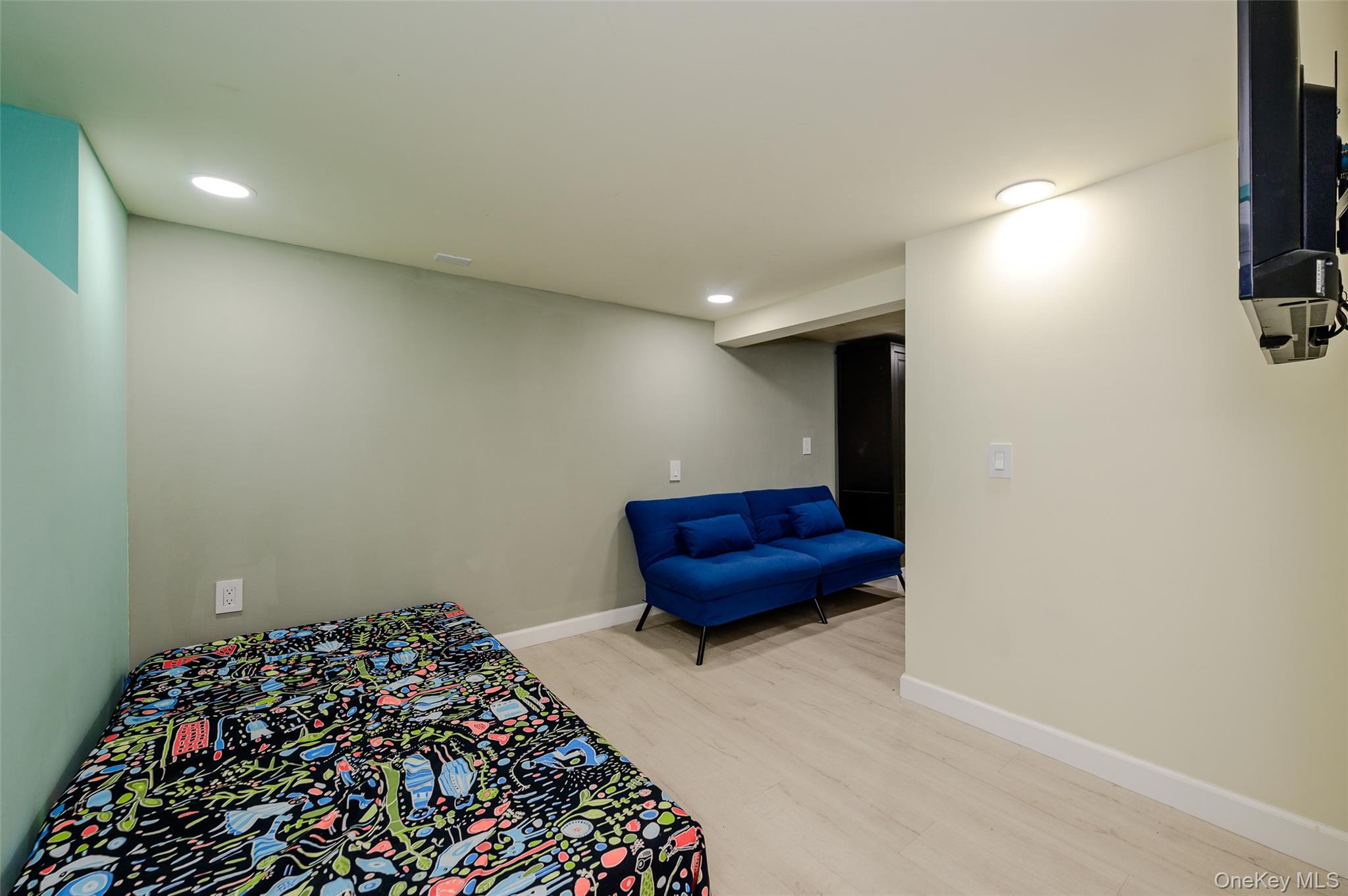 Photo 19 of this property