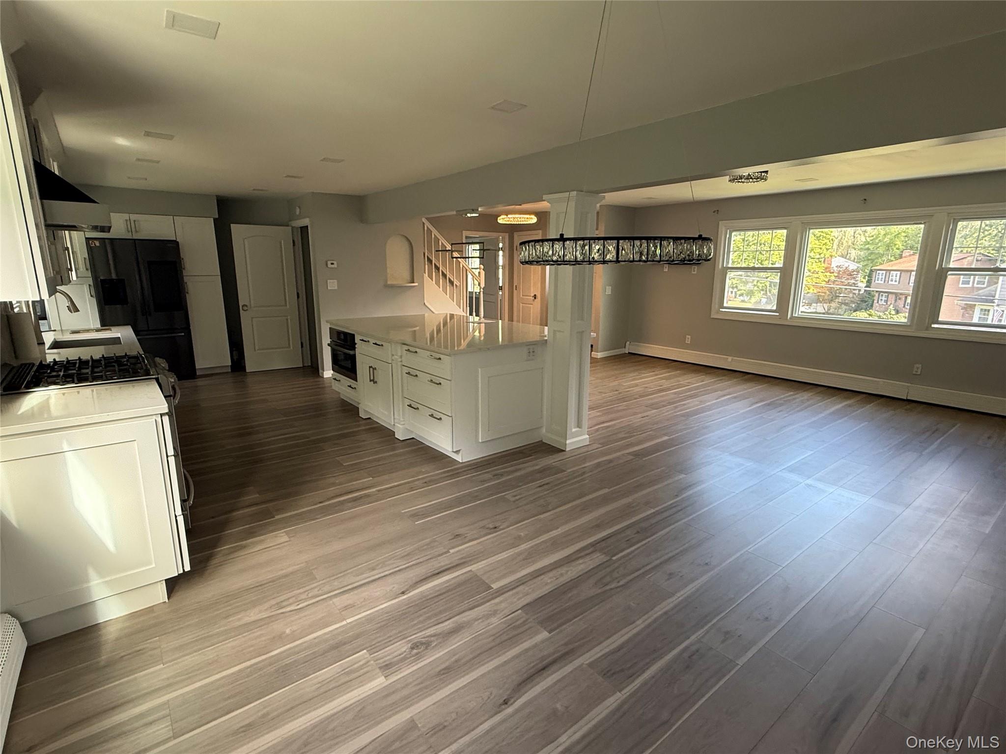 Photo 7 of this property