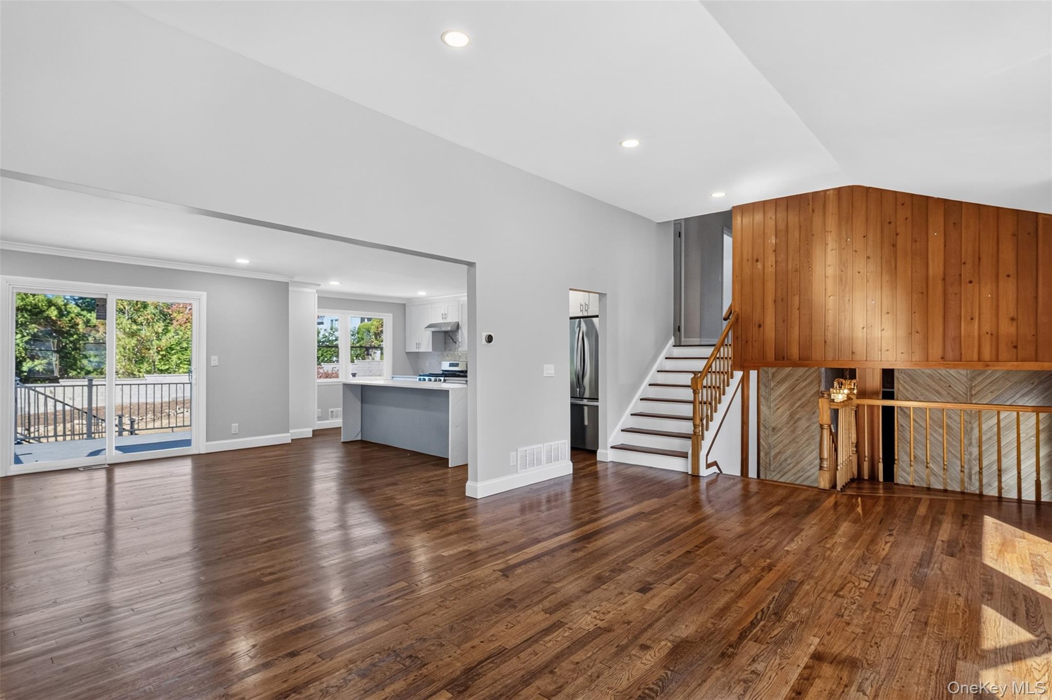 Photo 6 of this property