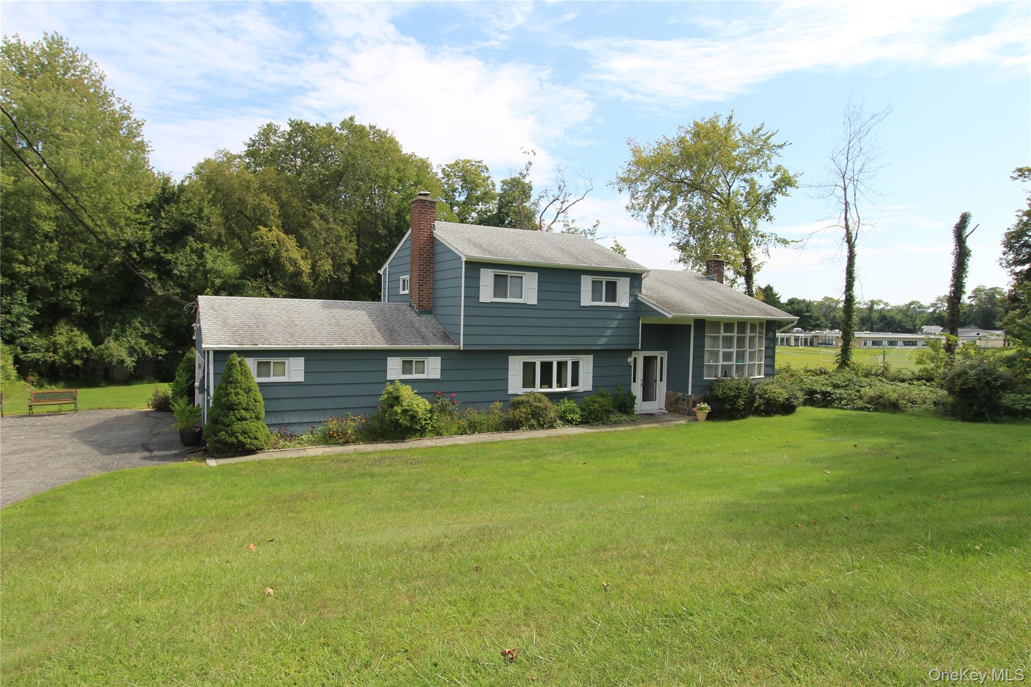Photo 3 of this property