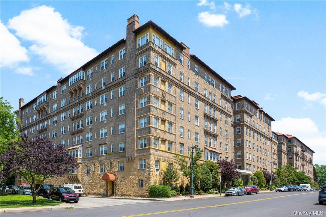 Elegance and convenience come together in this sun-filled top floor re...