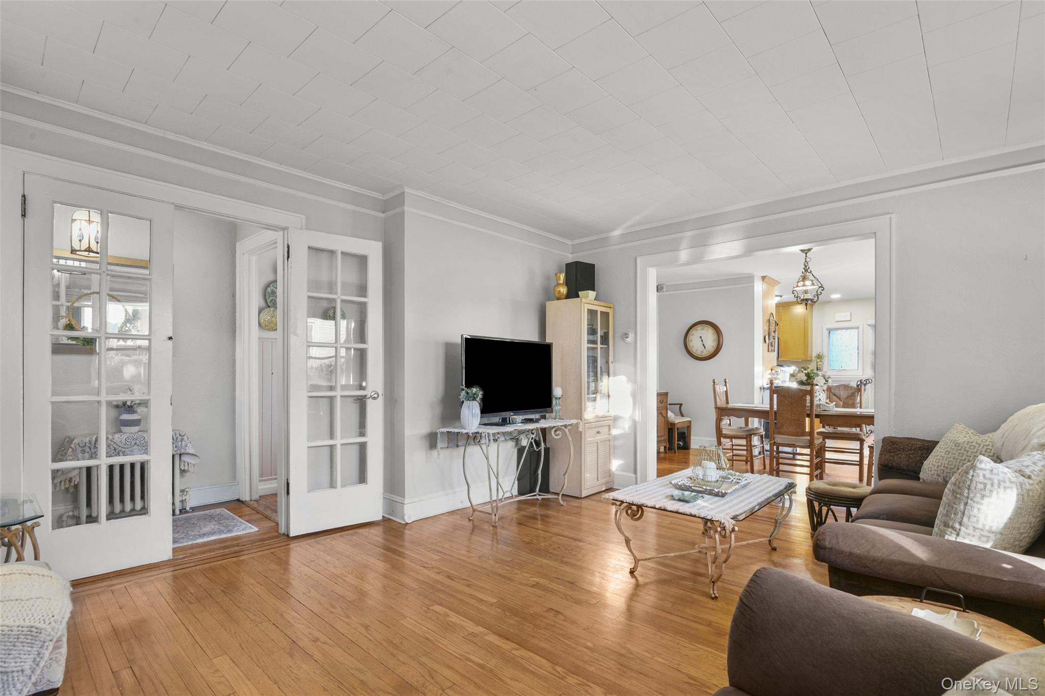 Photo 4 of this property