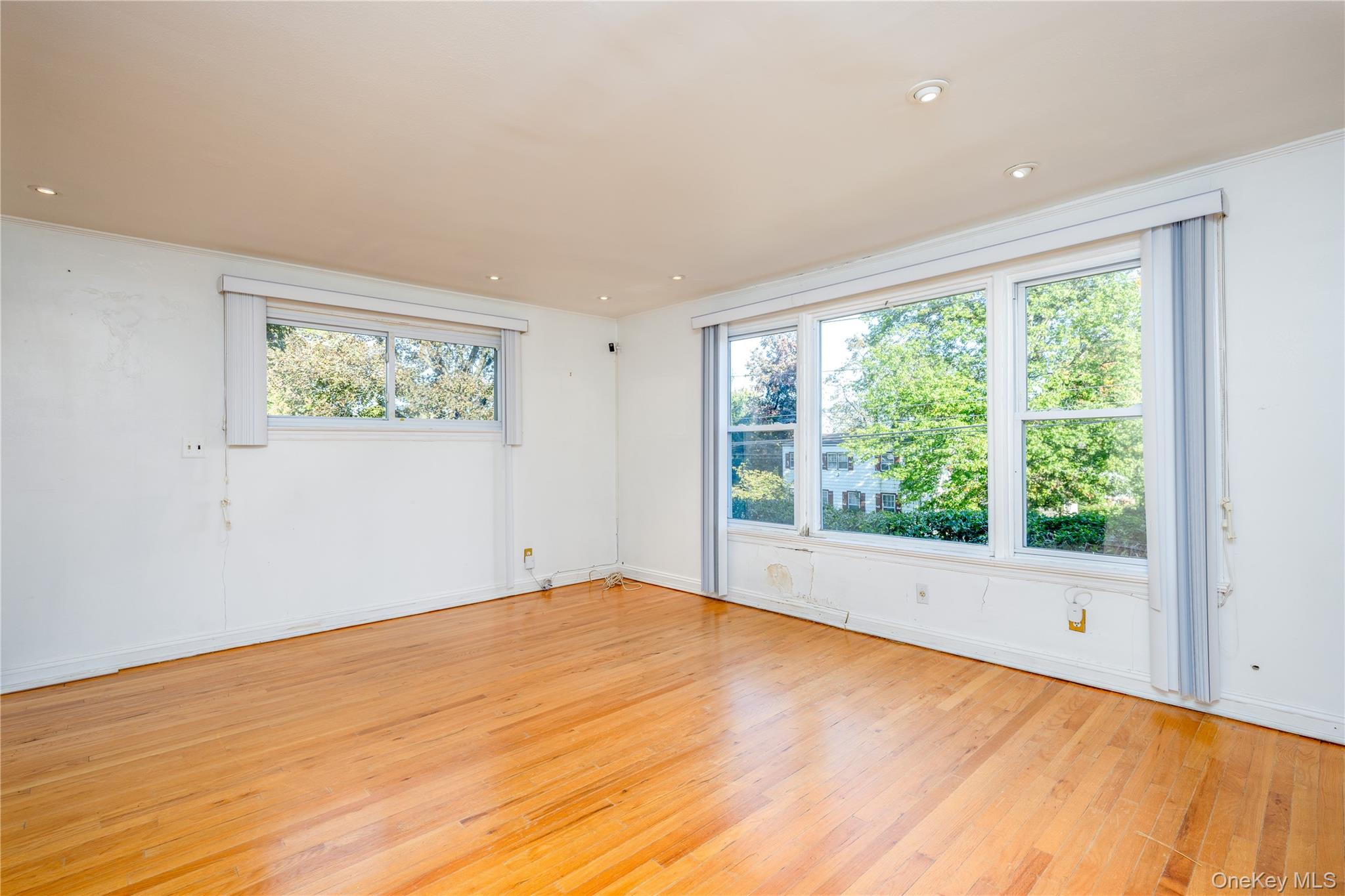 Photo 3 of this property