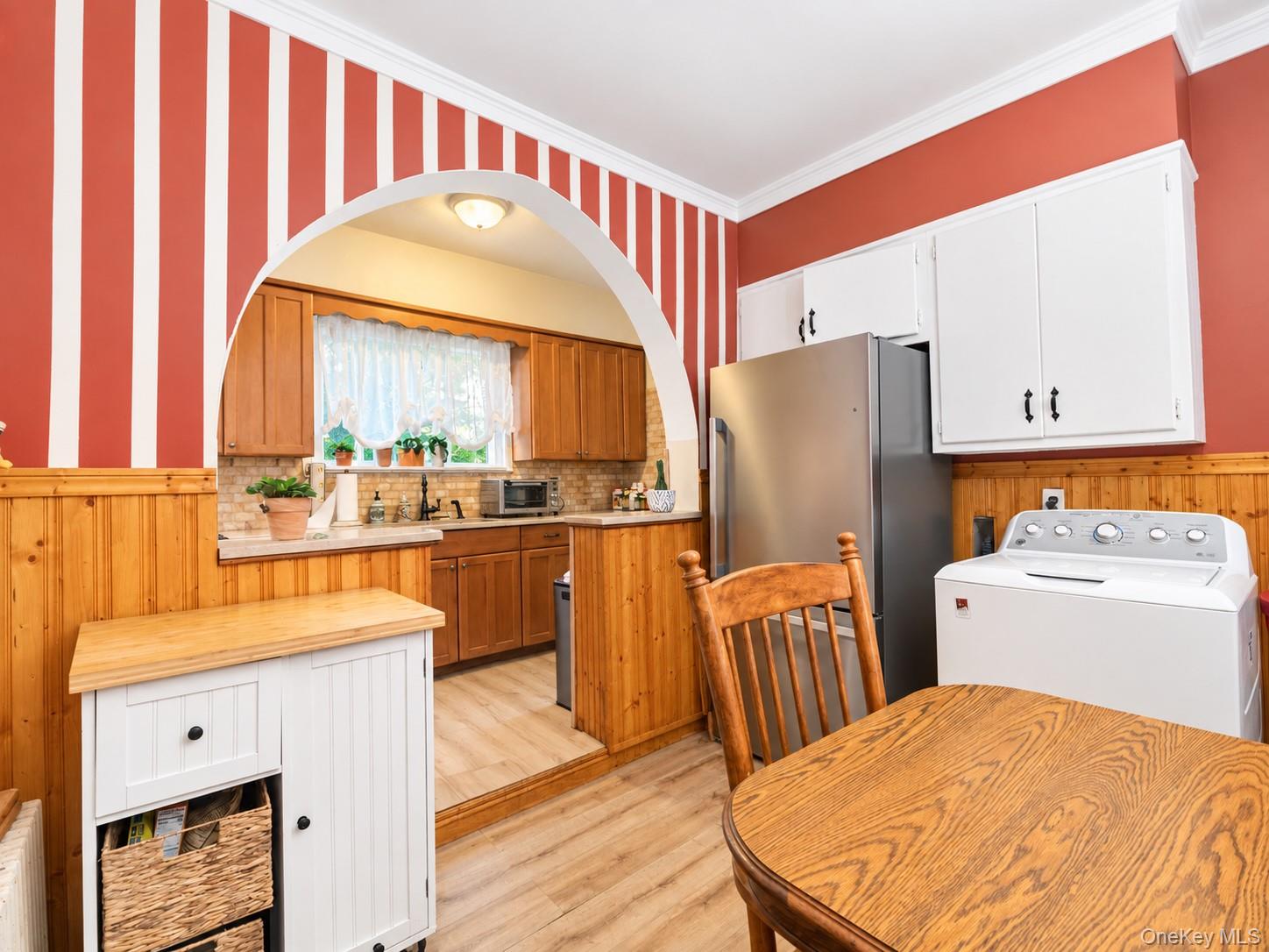 Photo 6 of this property