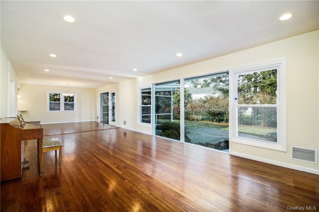 Photo 7 of this property