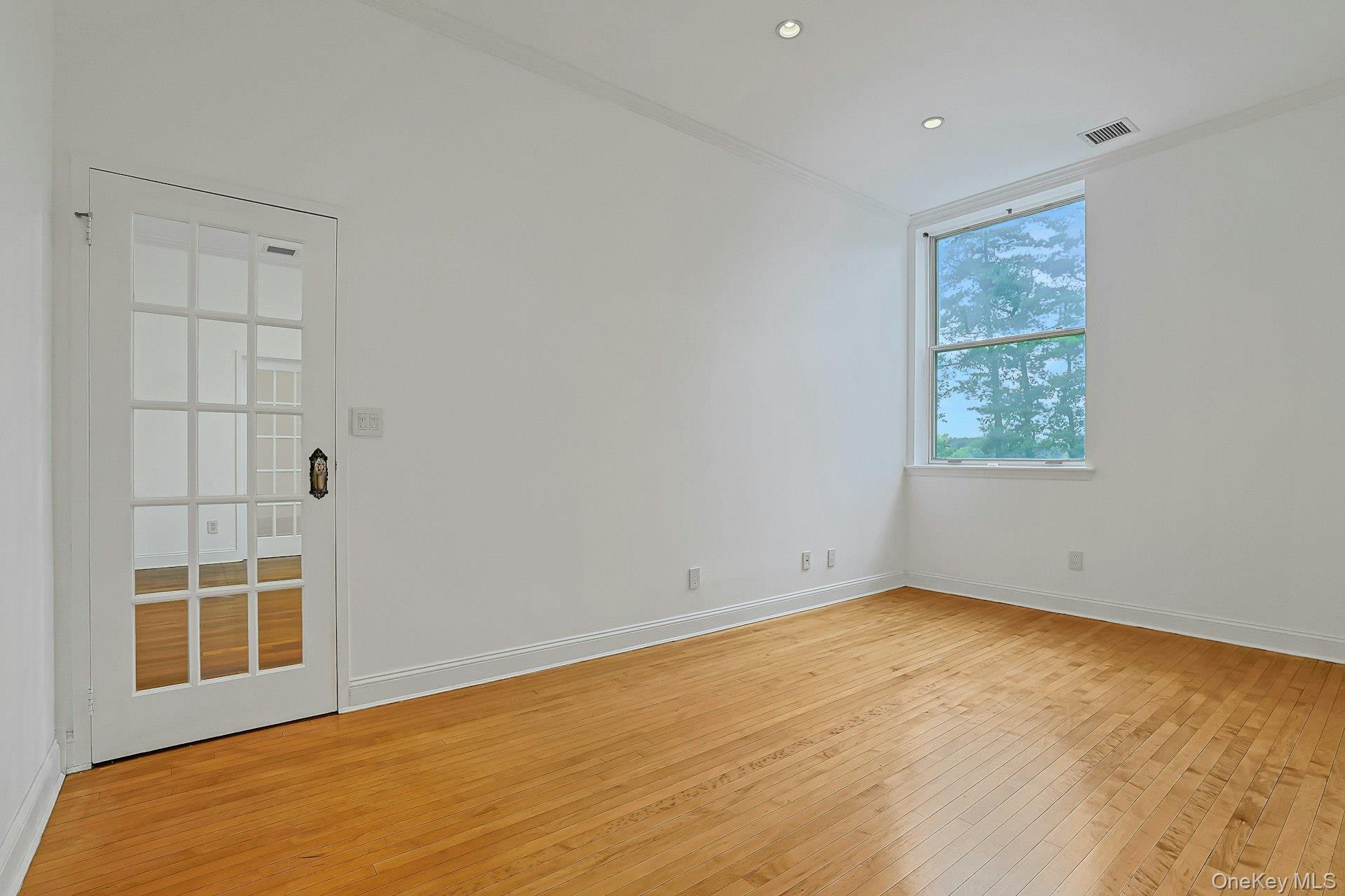 Photo 11 of this property
