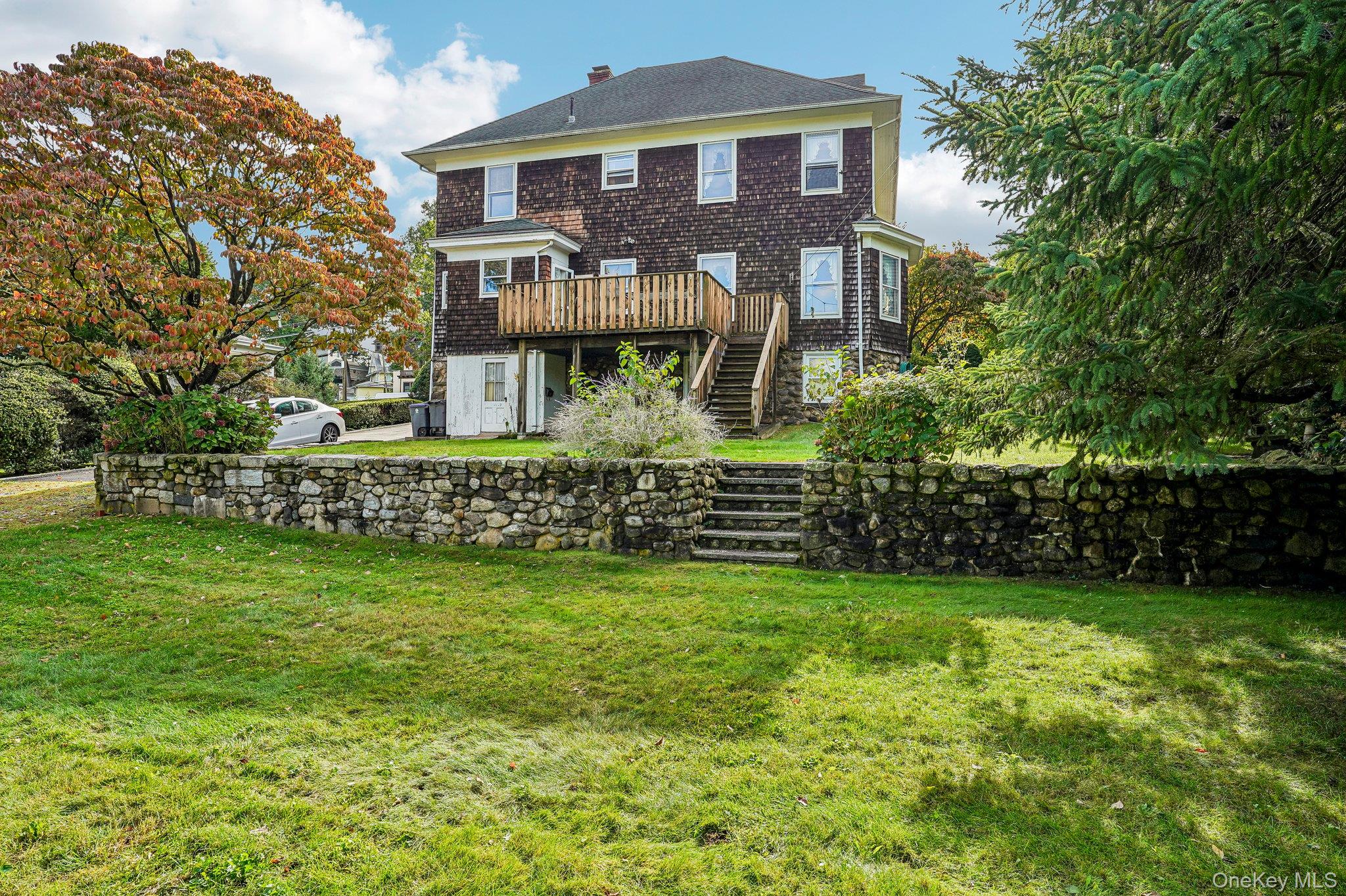 Photo 4 of this property