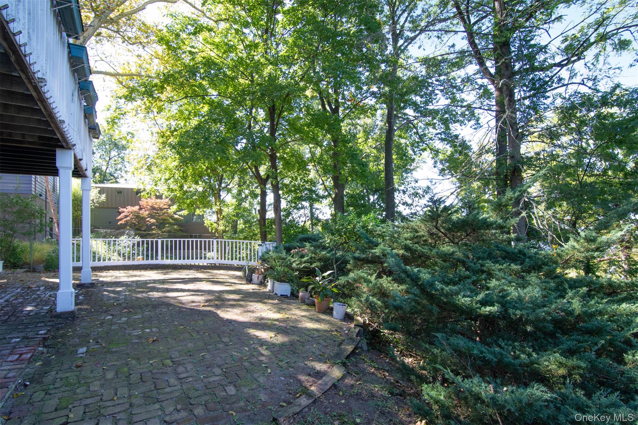 Photo 33 of this property