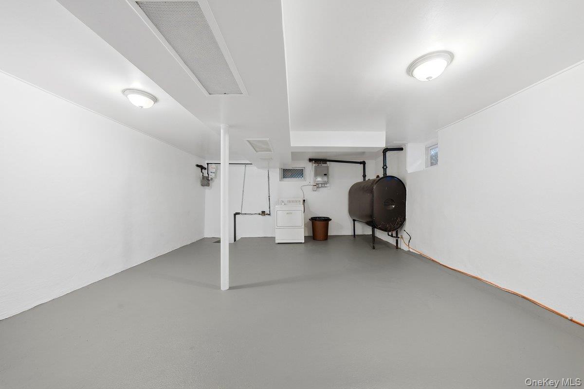 Photo 33 of this property
