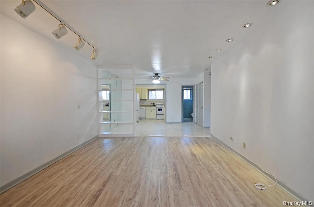 Photo 3 of this property