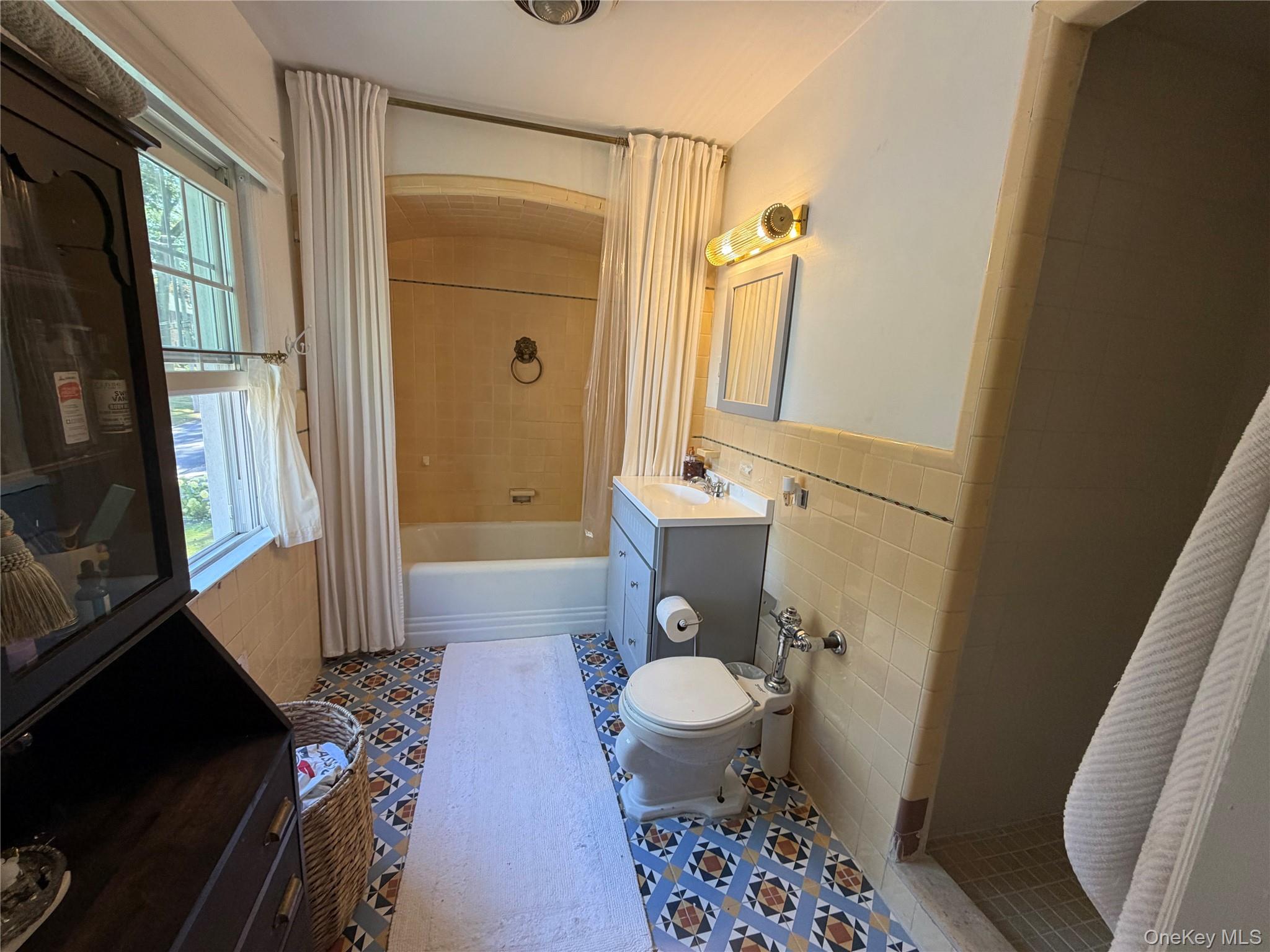 Photo 17 of this property