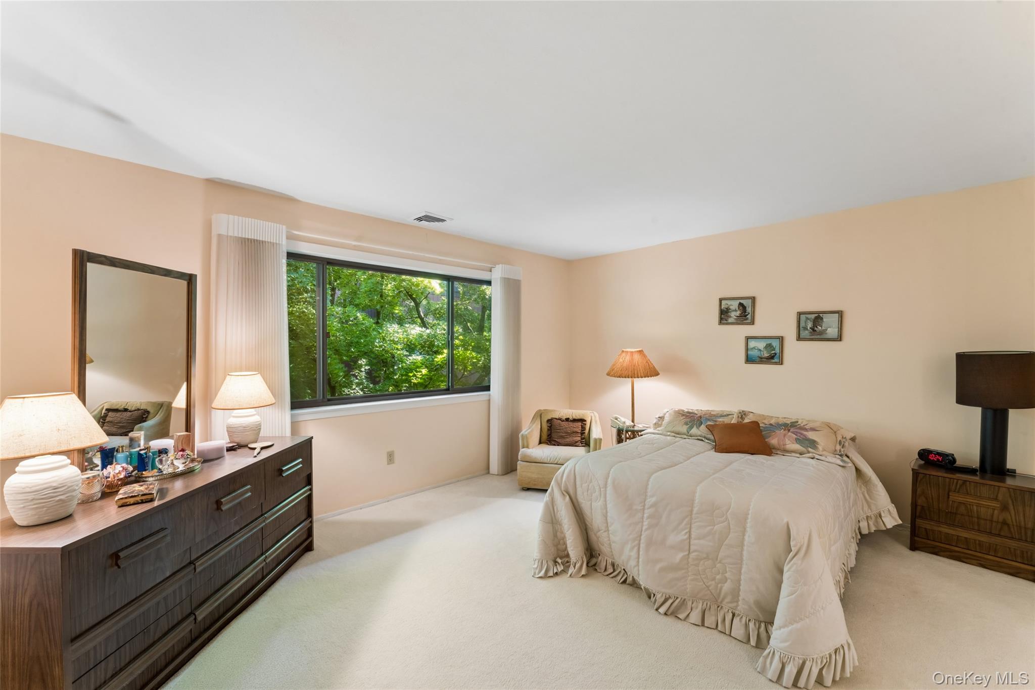 Photo 32 of this property