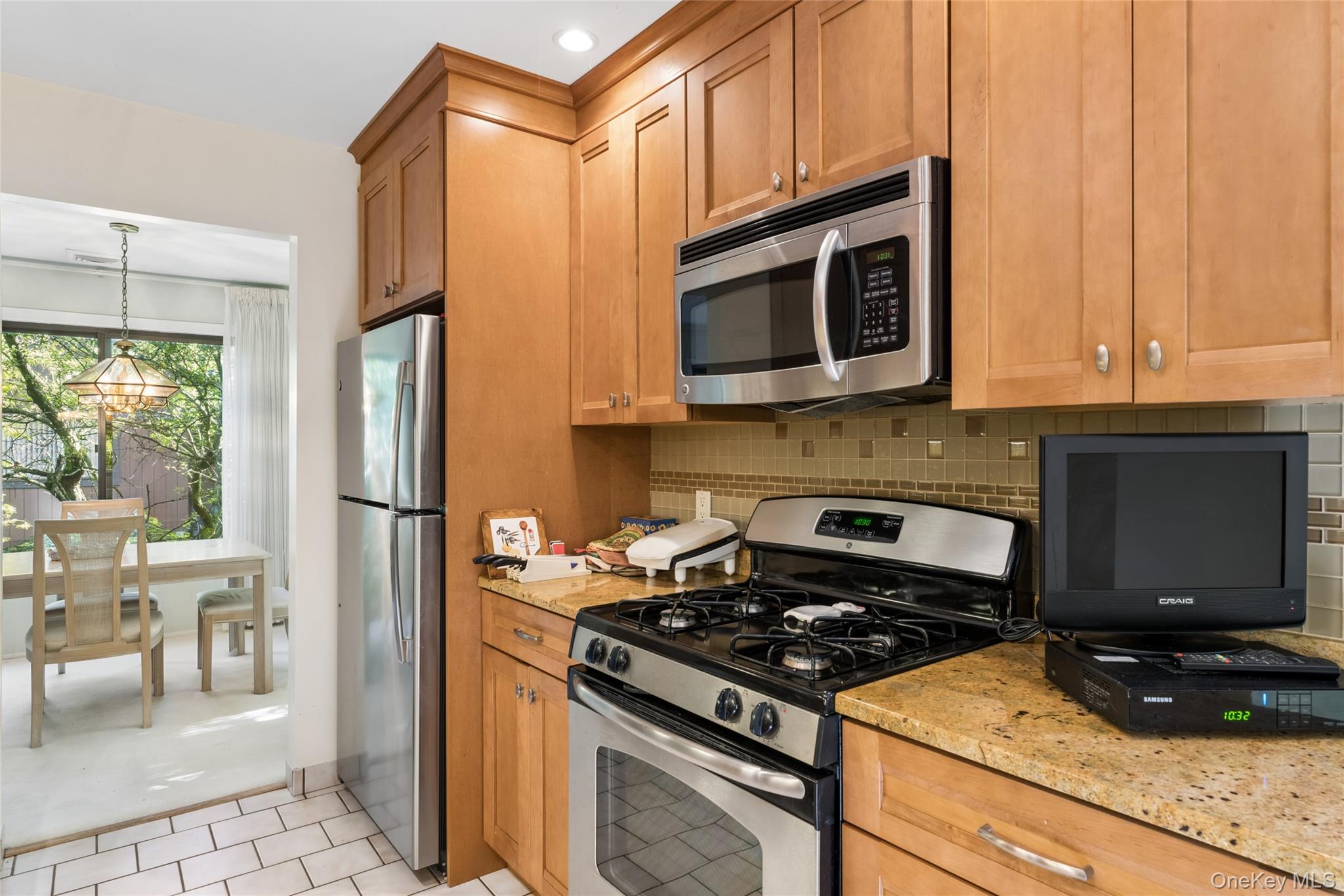 Photo 6 of this property