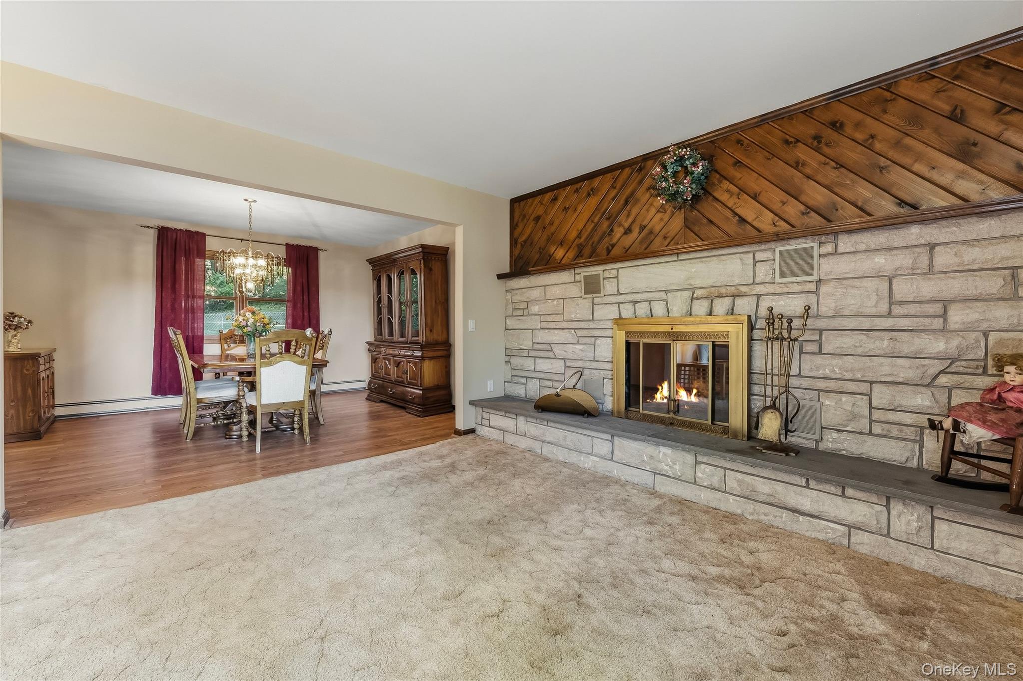 Photo 4 of this property