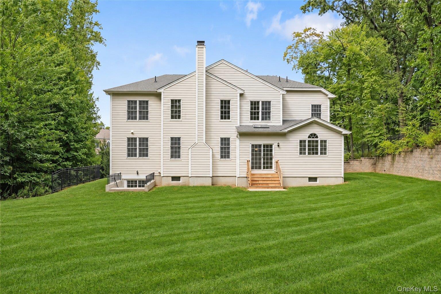 Photo 19 of this property
