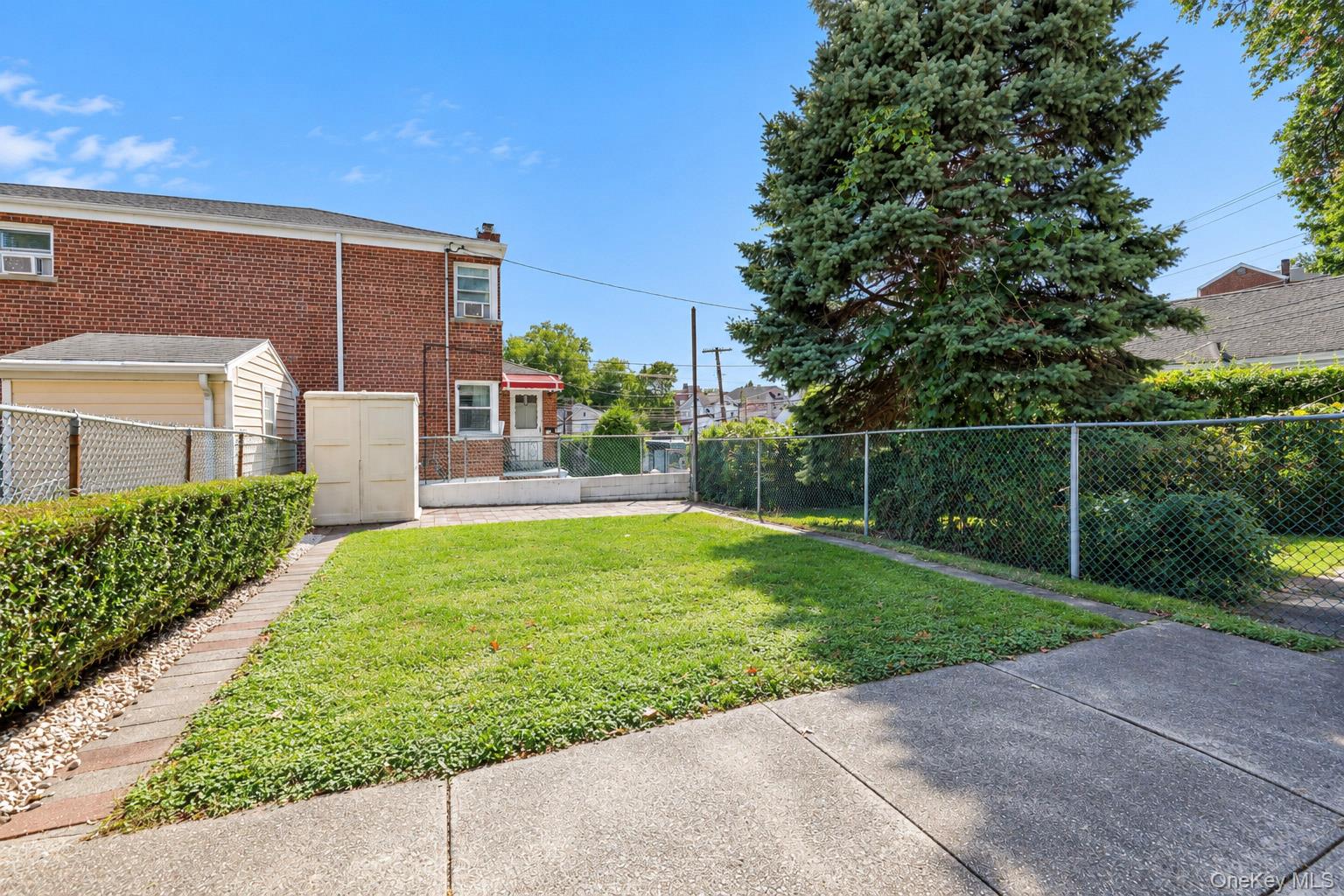 Photo 6 of this property