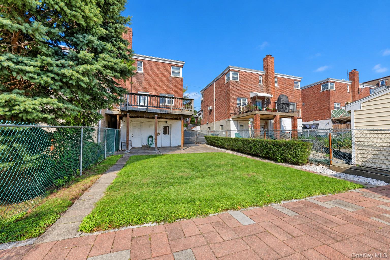 Photo 7 of this property