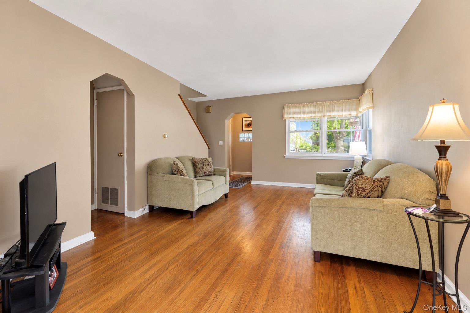 Photo 11 of this property