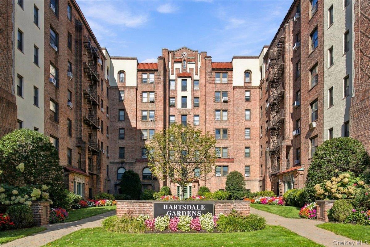 Sponsor Direct, No Board Approval.  2-bedroom, 1 bathroom completely r...