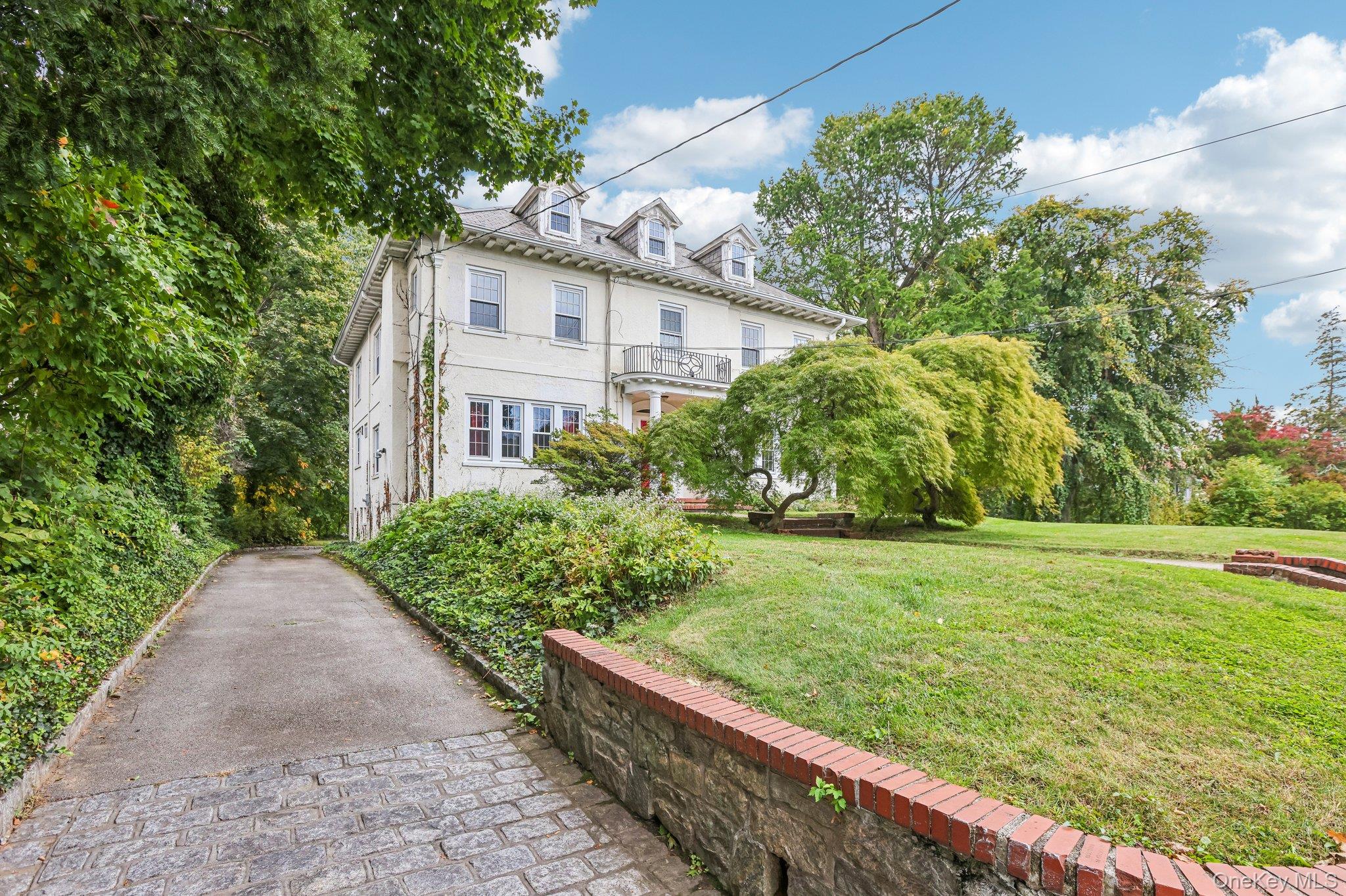 Photo 3 of this property