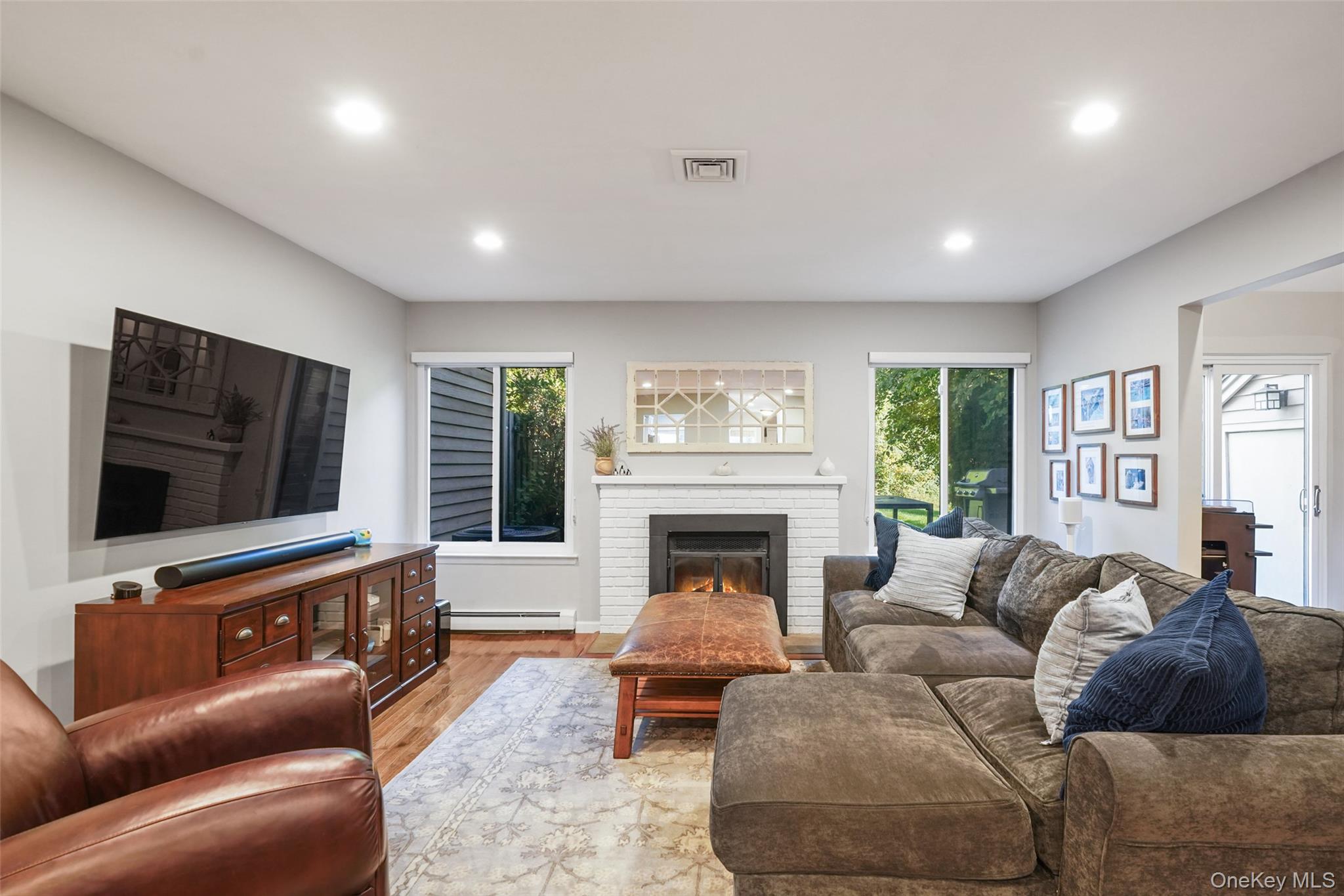 Photo 4 of this property