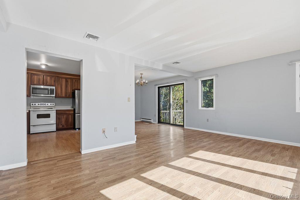 Photo 4 of this property
