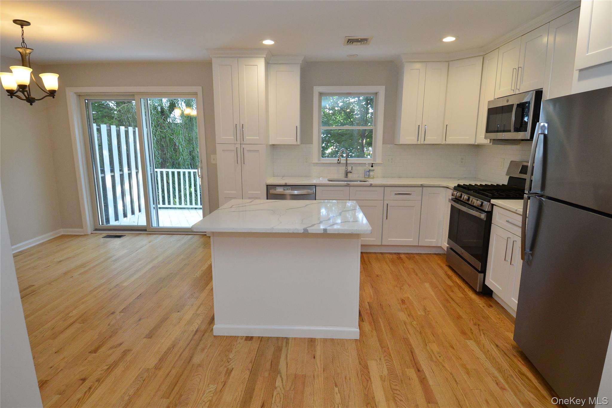 Photo 9 of this property