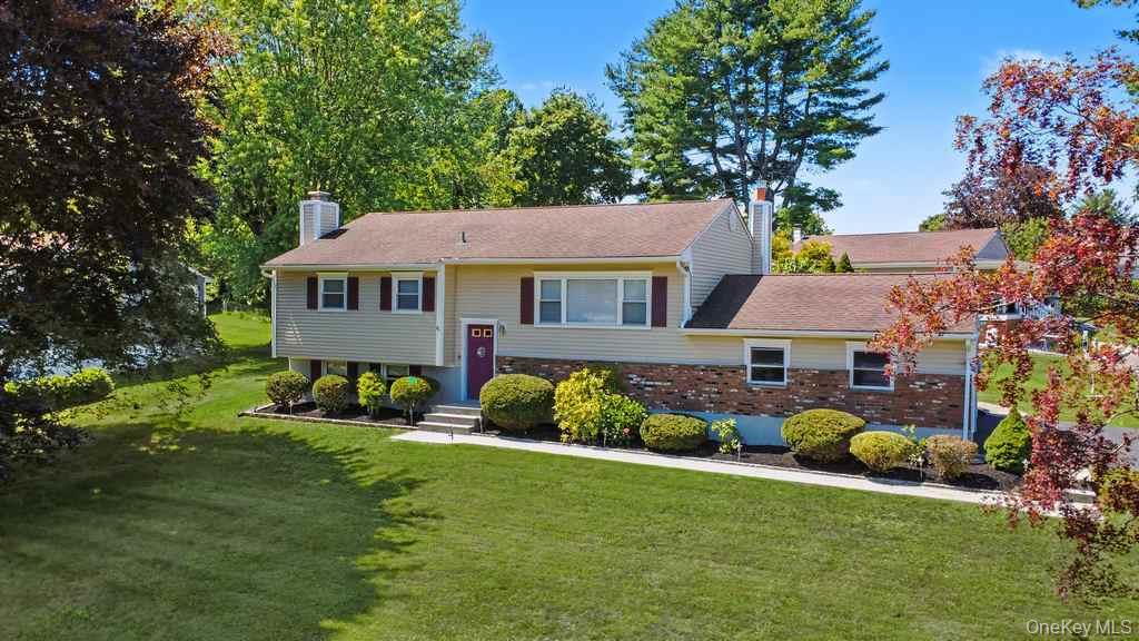 Can you say CURB APPEAL!!?? Come see this lovely Yorktown home set per...