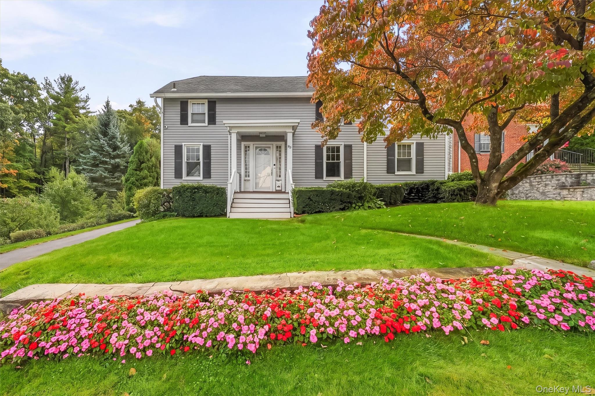 Curb appeal, location and a backyard that is simply stunning! Welcome...