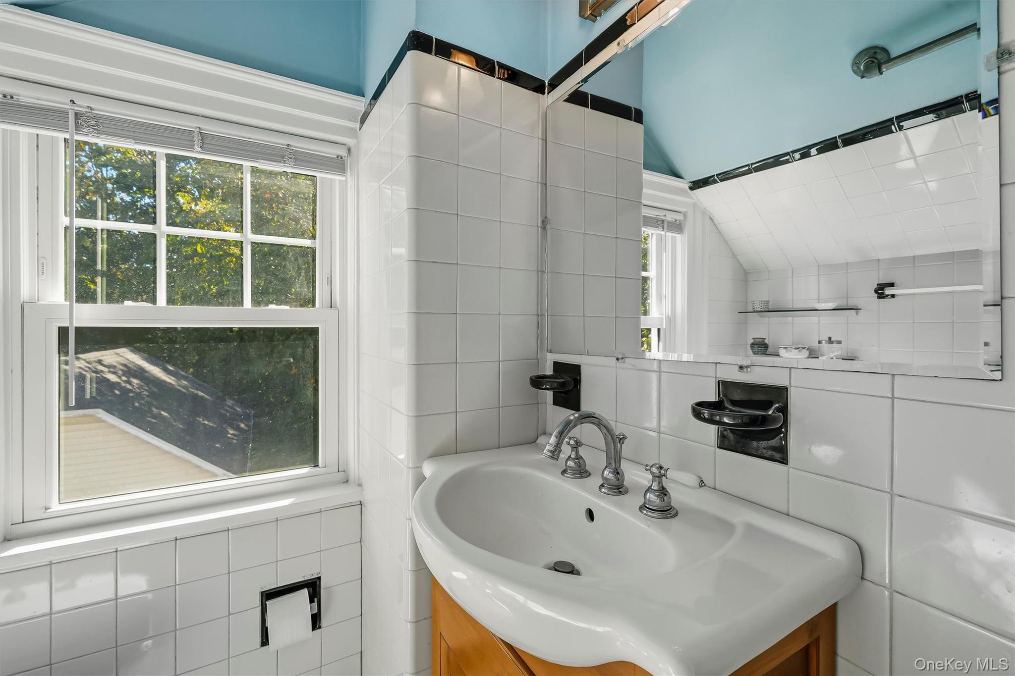 Photo 31 of this property