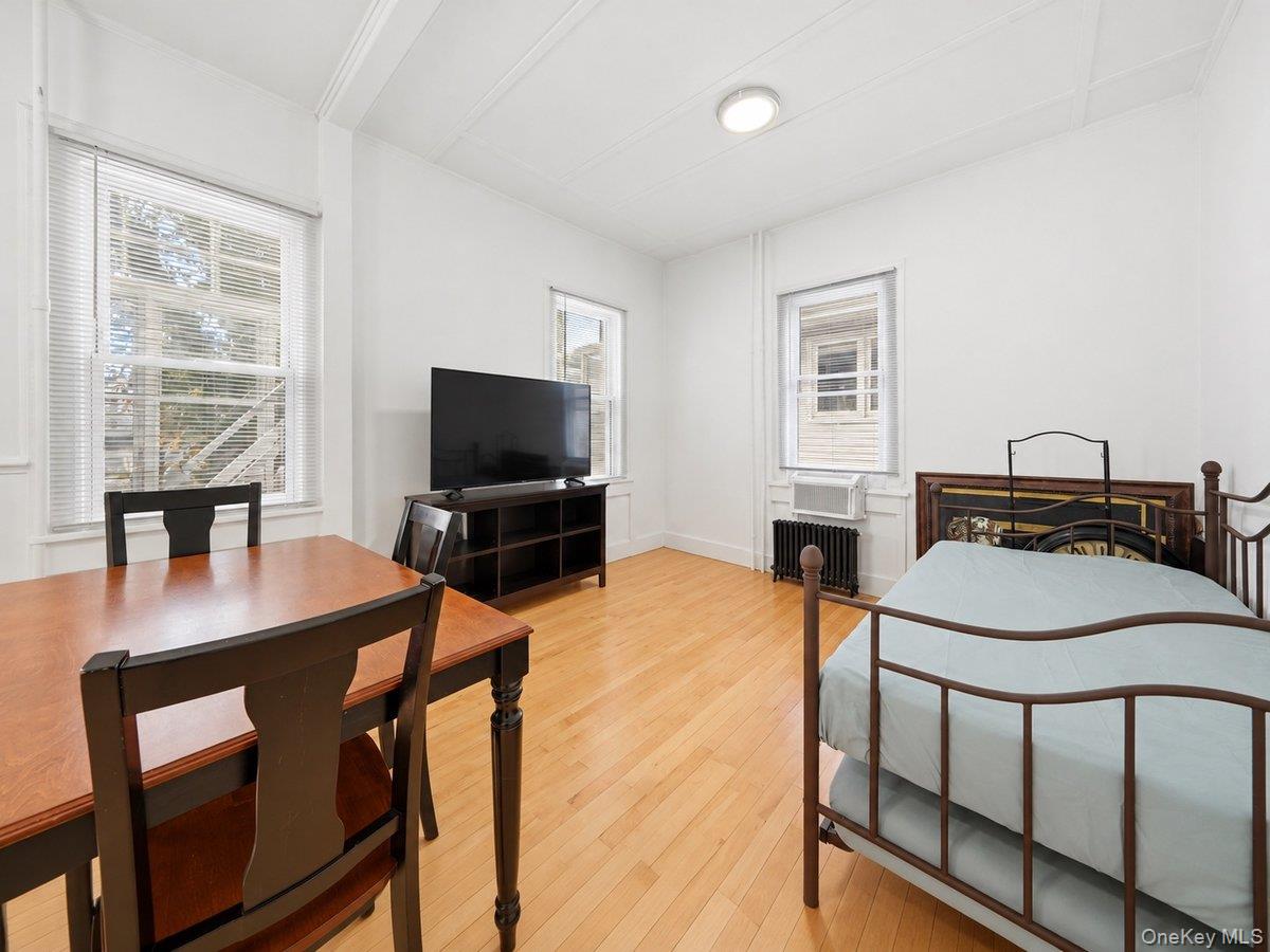 Photo 7 of this property