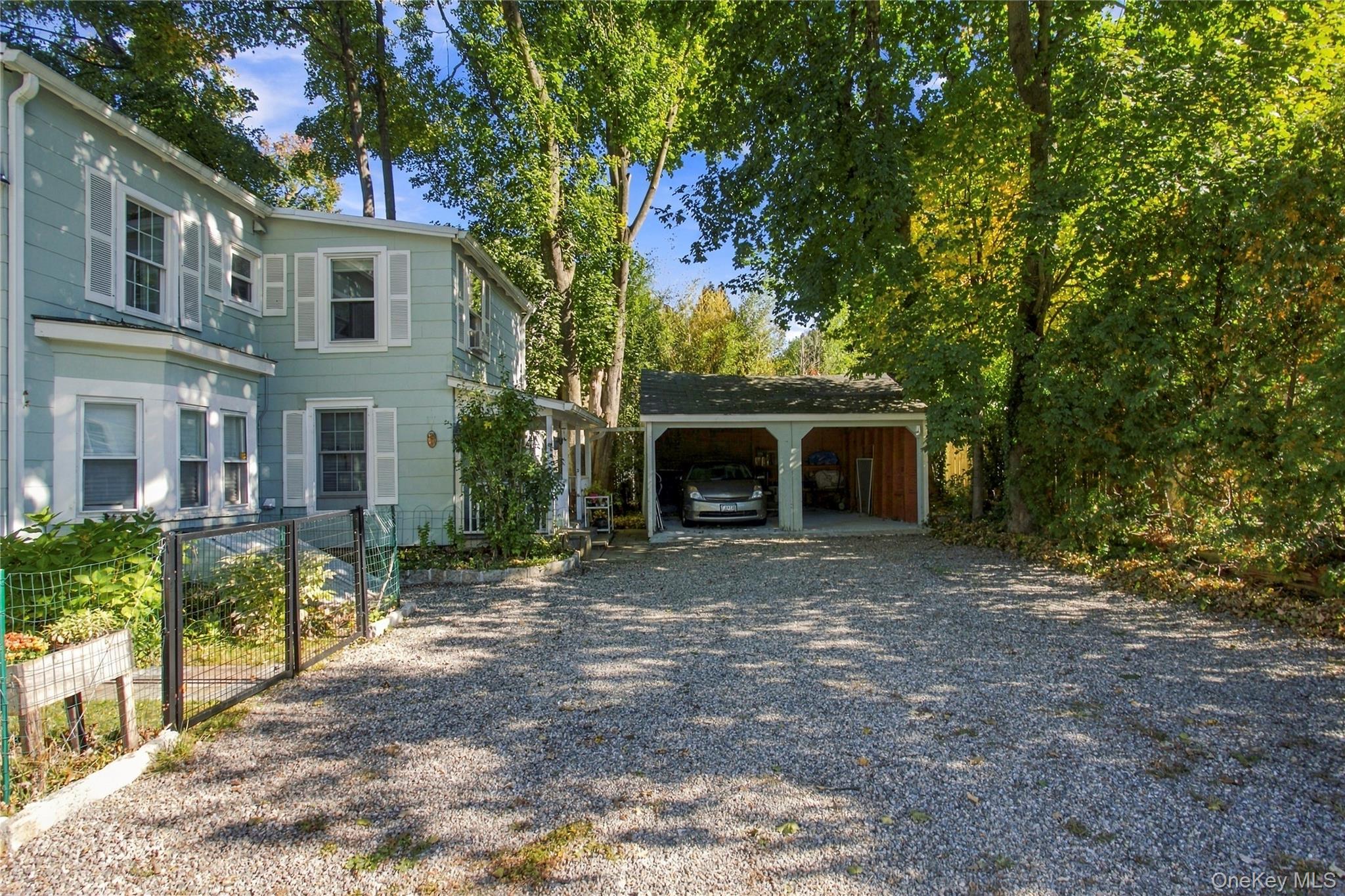 Photo 10 of this property