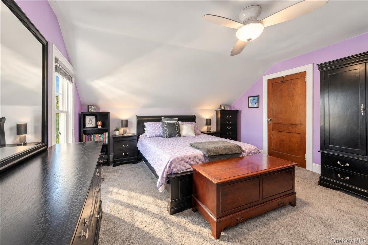 Photo 11 of this property