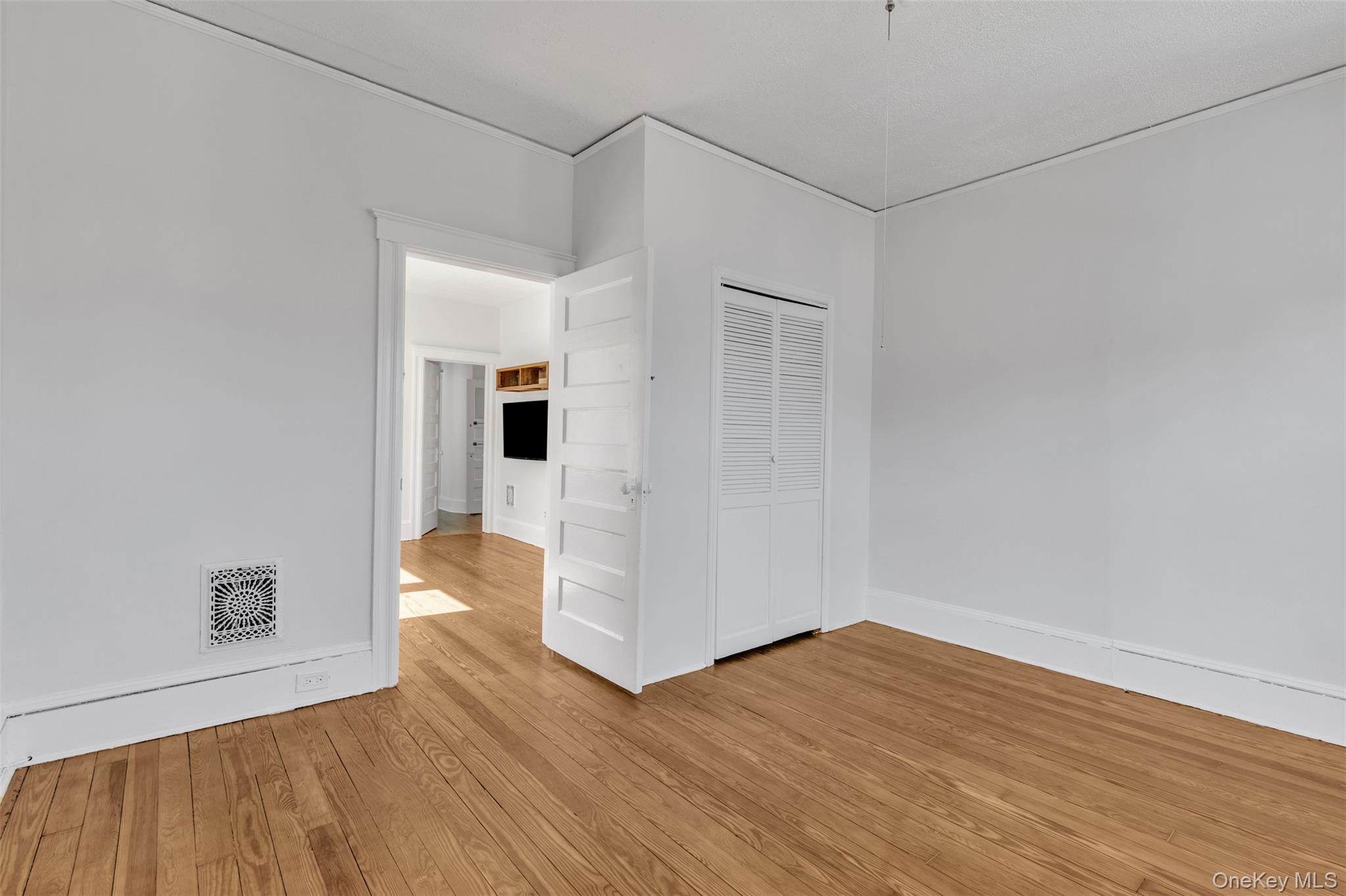Photo 7 of this property
