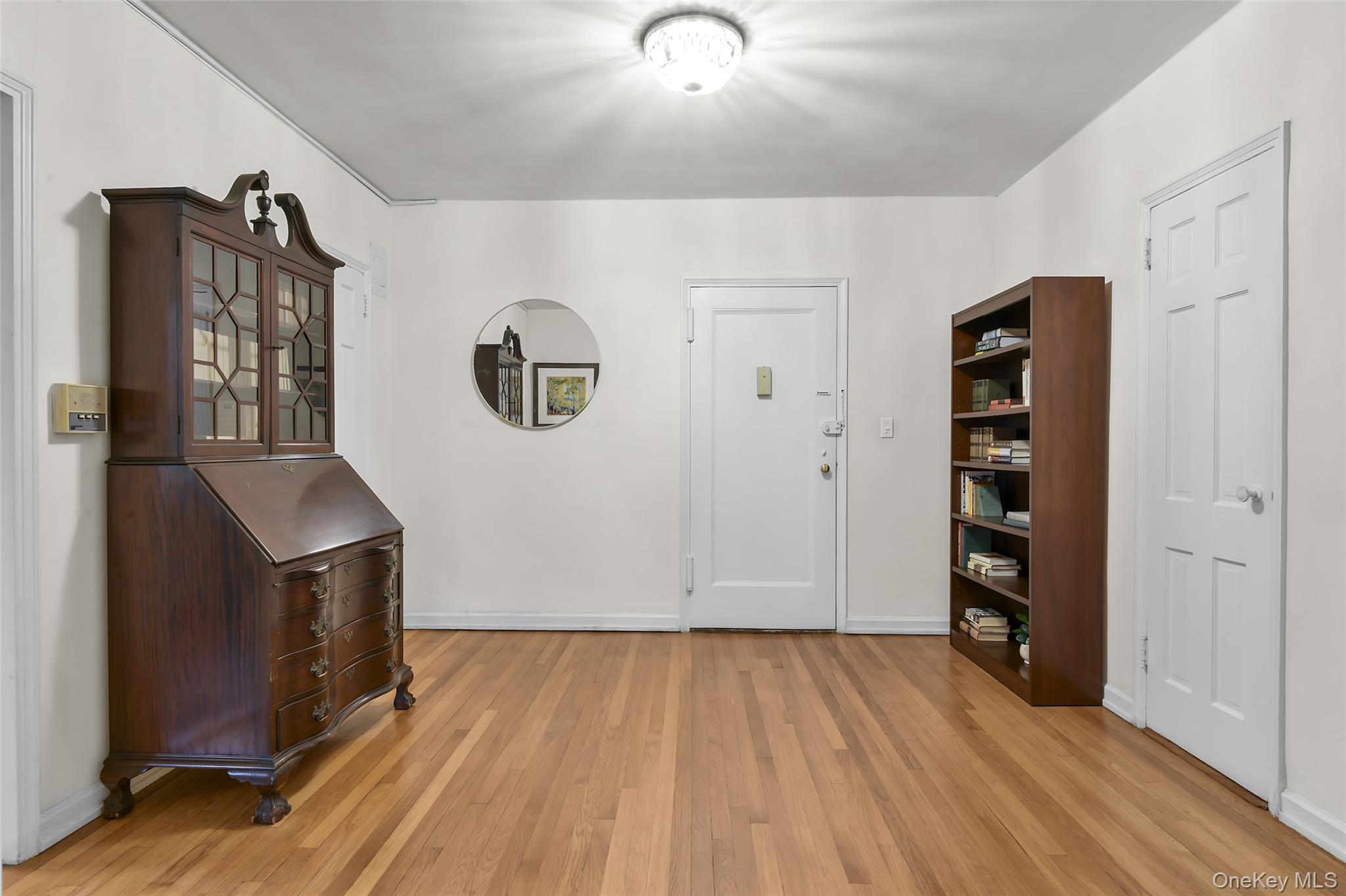 Photo 4 of this property