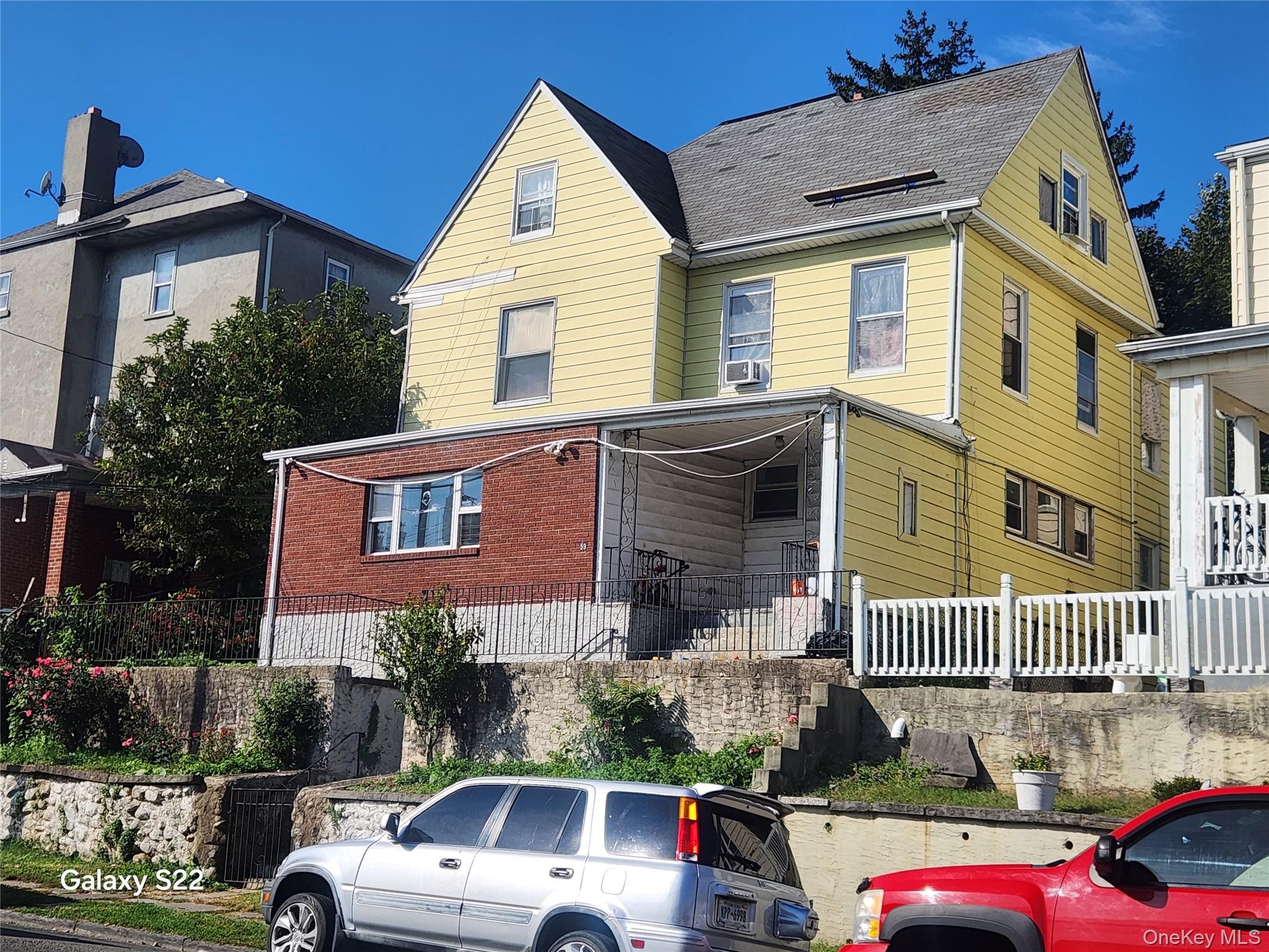 Investor Alert! Turn your vision into value with this occupied multi-f...