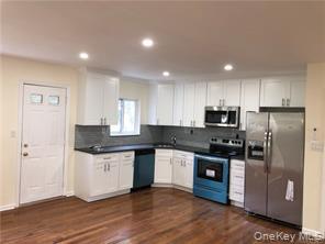 Photo 7 of this property