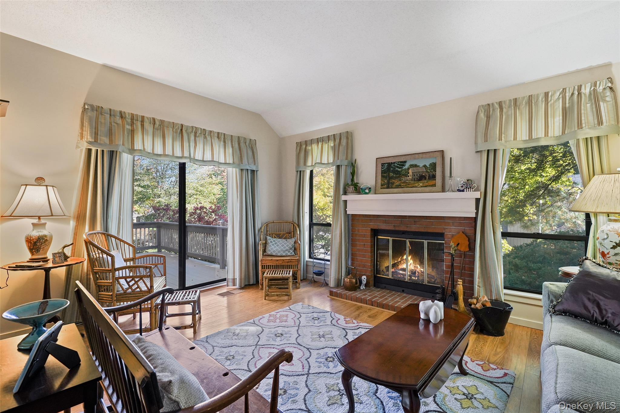 Photo 4 of this property