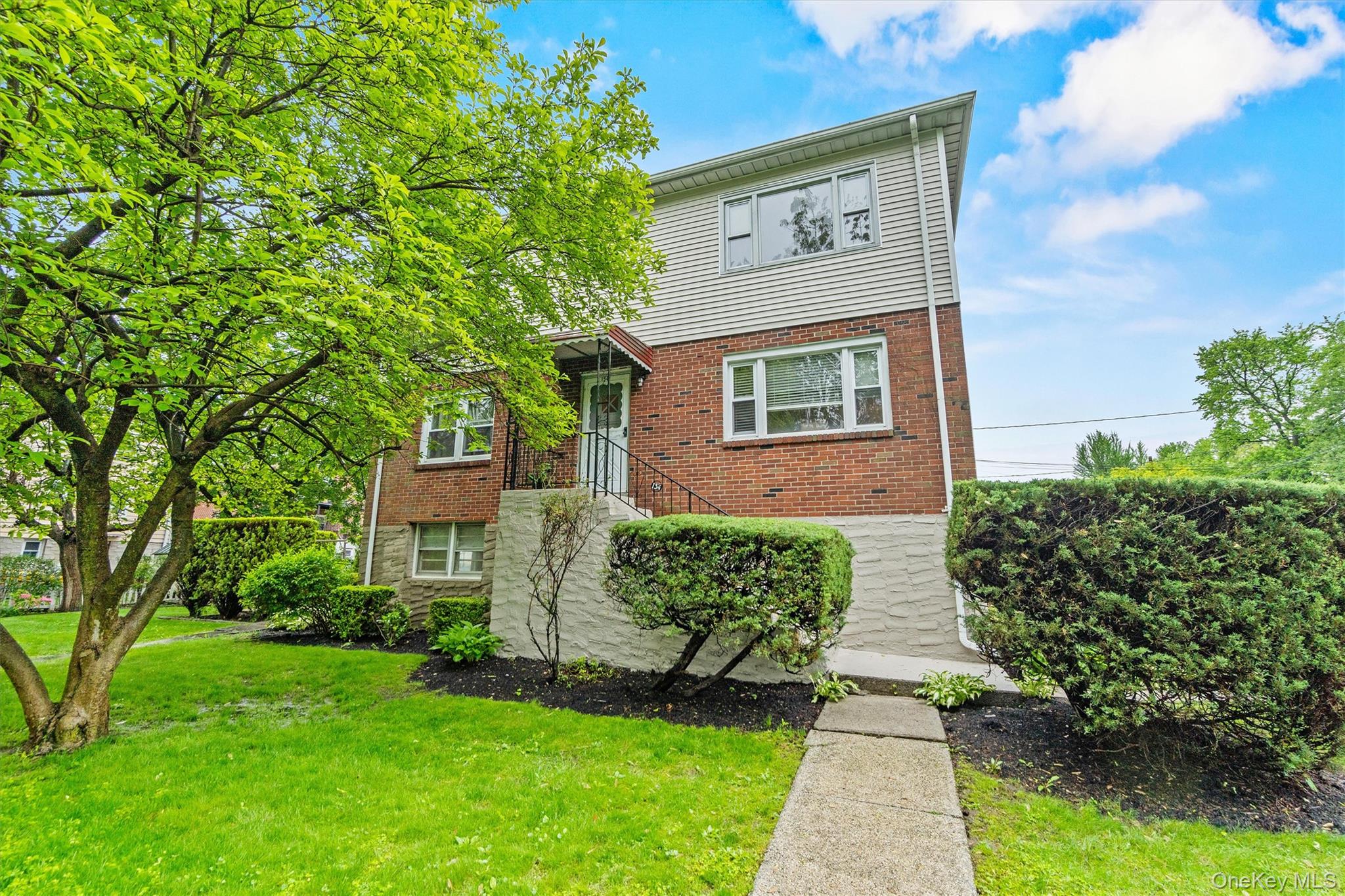 Welcome to 152 Harrison Avenue, Unit #2! This freshly painted and beau...