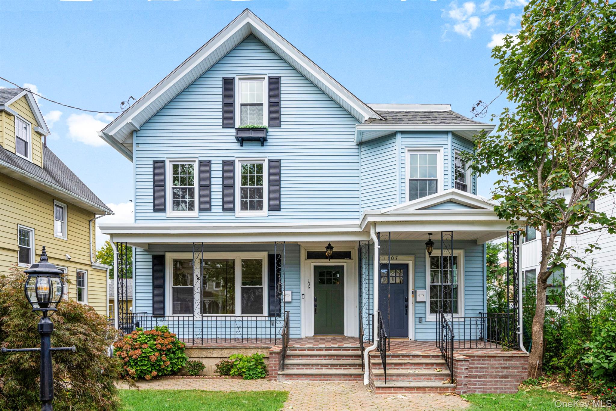 Gorgeously renovated 4 bedroom 2 Bath triplex in the heart of Pelham!...