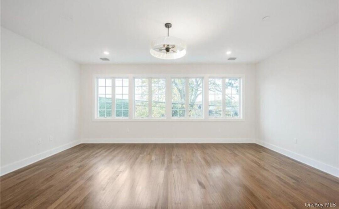 Photo 6 of this property