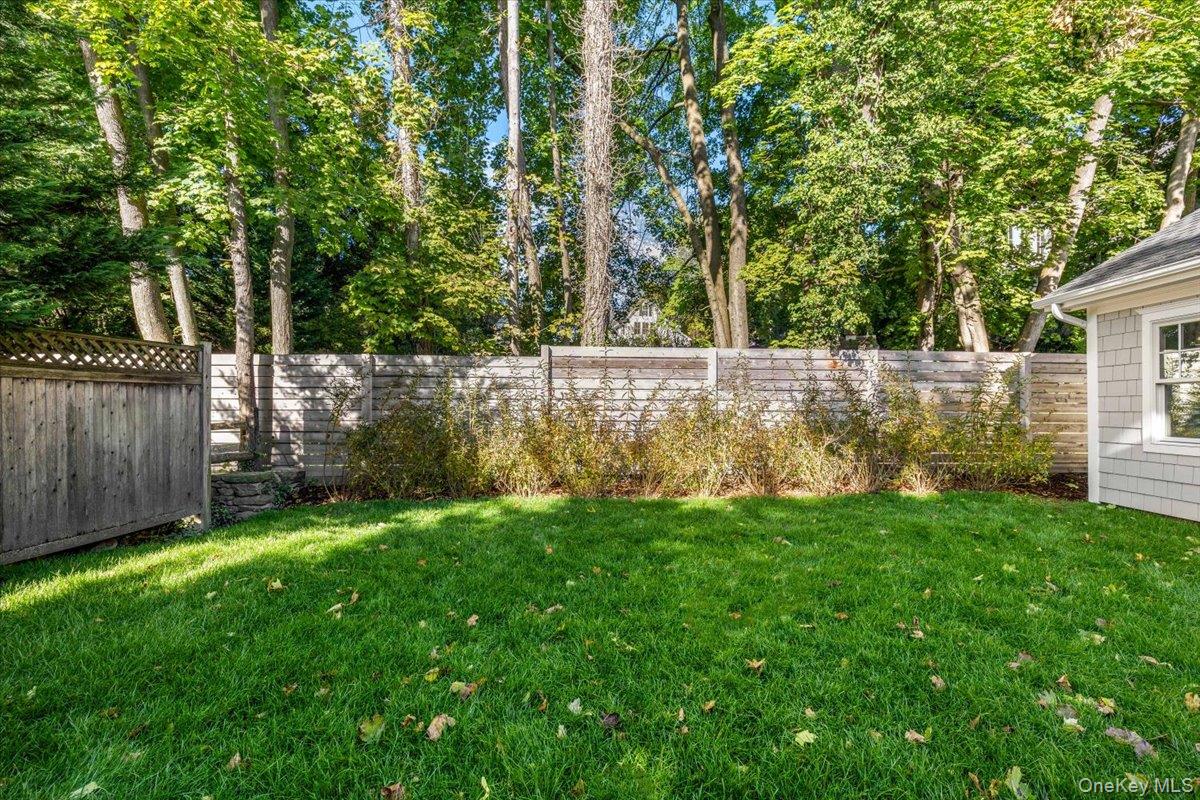 Photo 33 of this property
