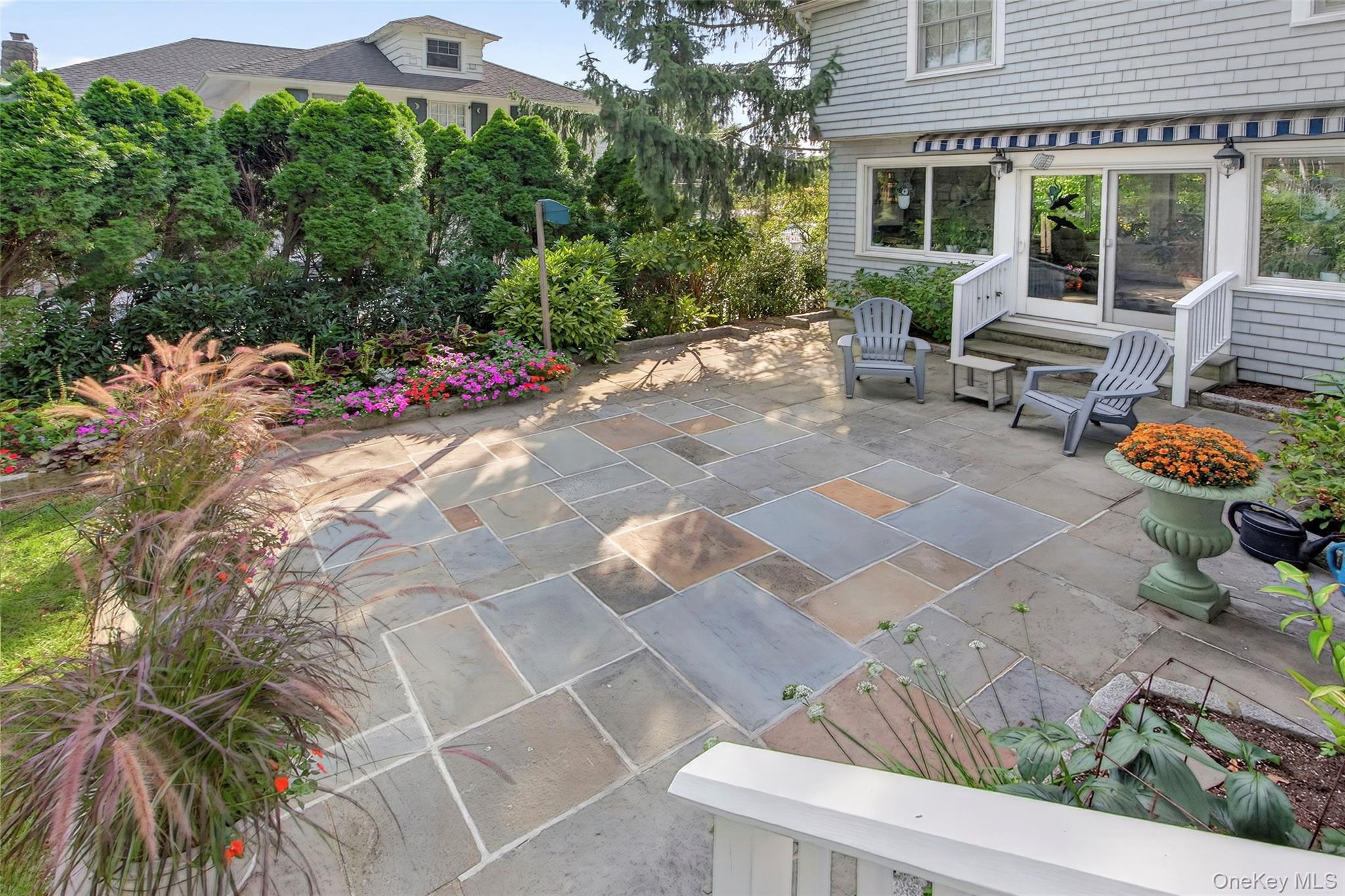 Photo 11 of this property