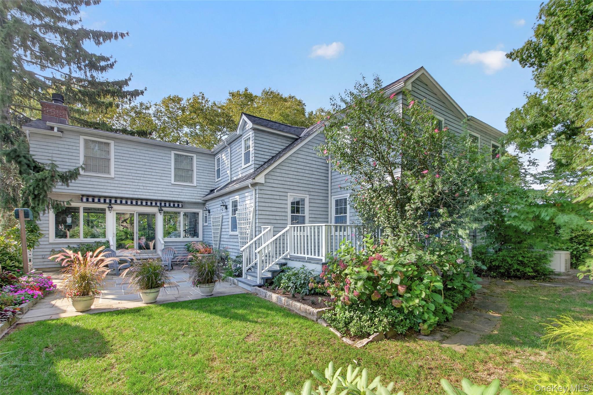 Photo 8 of this property