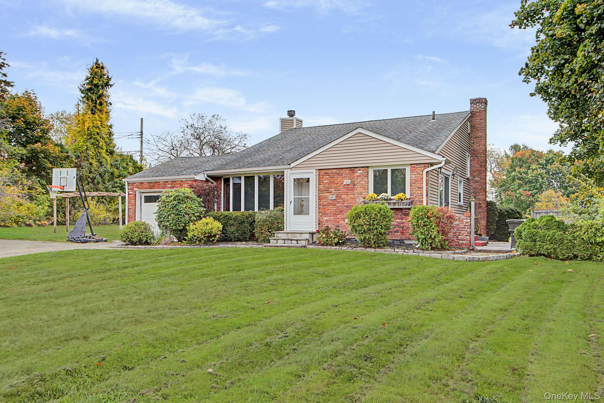 Photo 4 of this property
